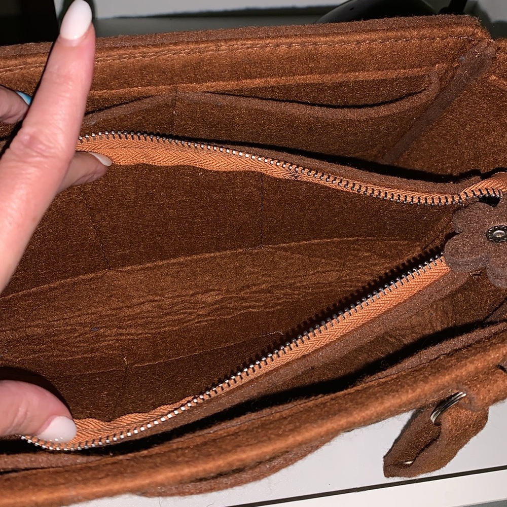 Gabriel Valentino Felt Organizer with Zippers and pockets - Picture 9 of 10